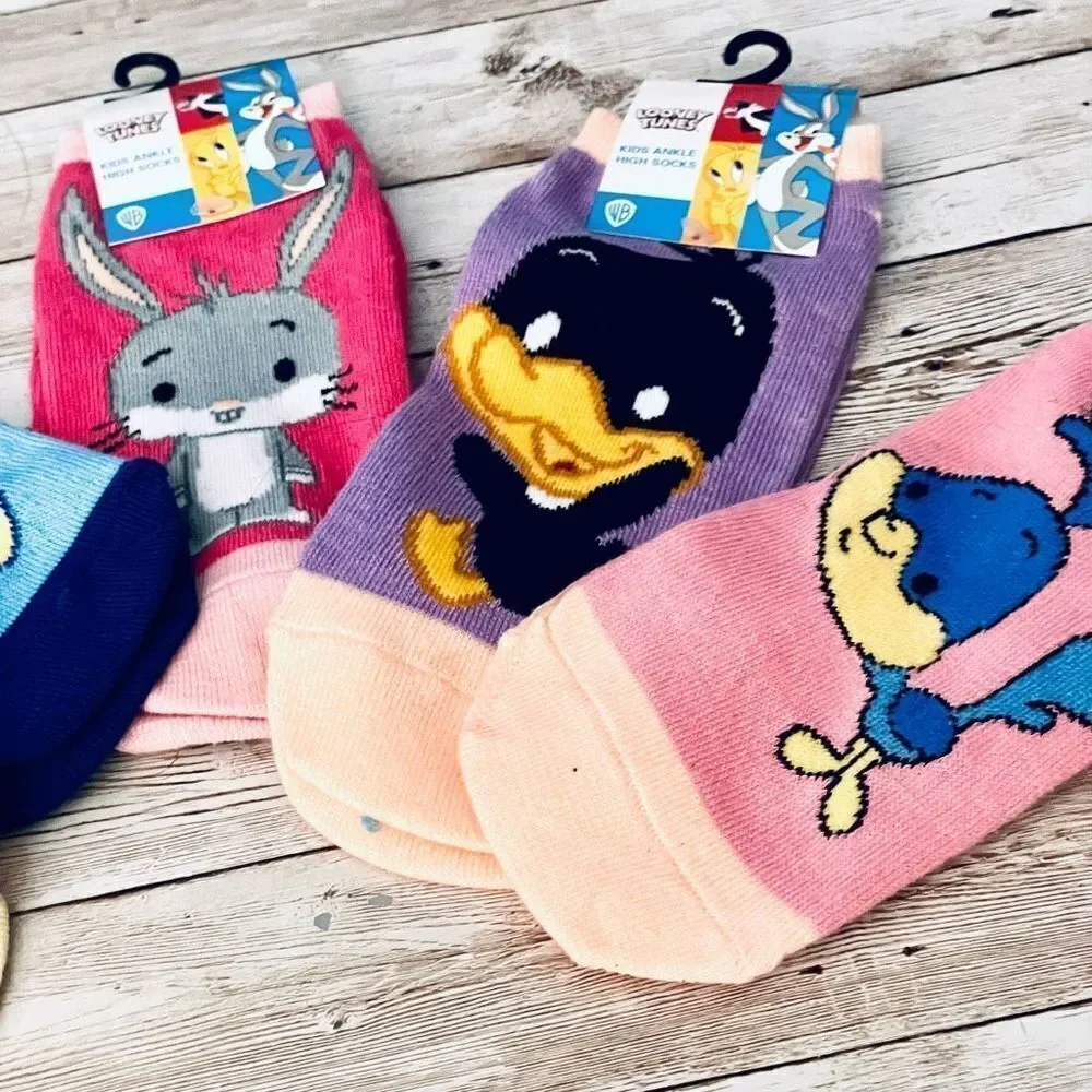 NWT WB Babies Looney Tunes Kids Girl’s 5 Pack Pink Blue Purple Ankle High Socks